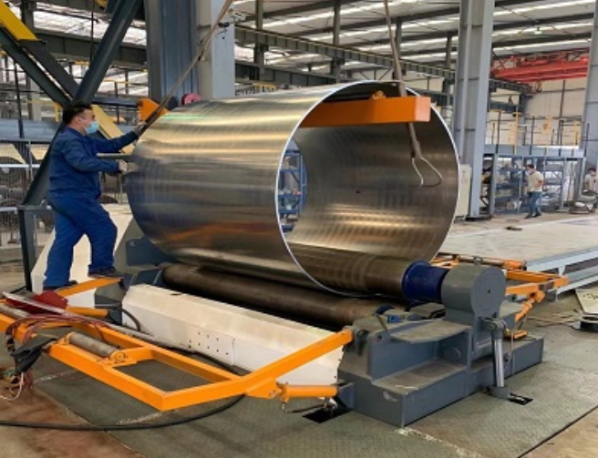 四輥卷板機各配件有什么功能？